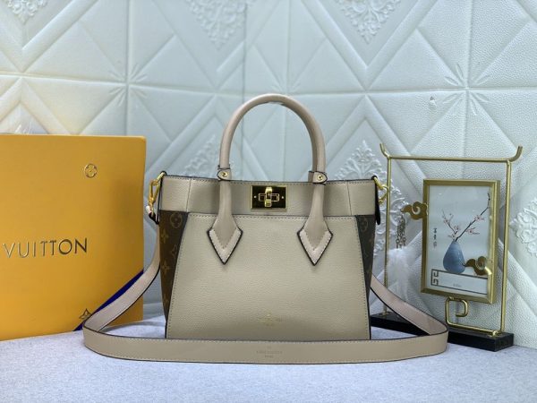 Luxury LV Handbag M57728