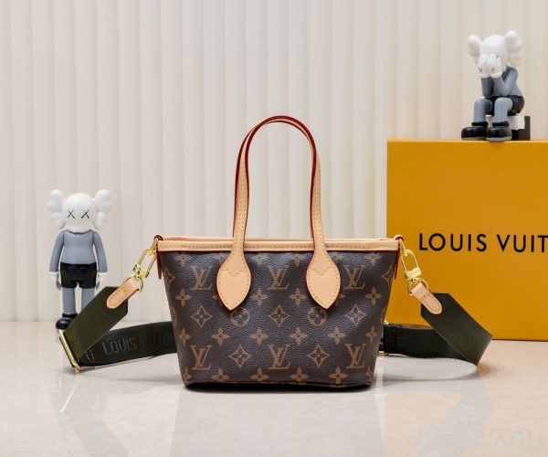 Luxury LV Handbag M46705