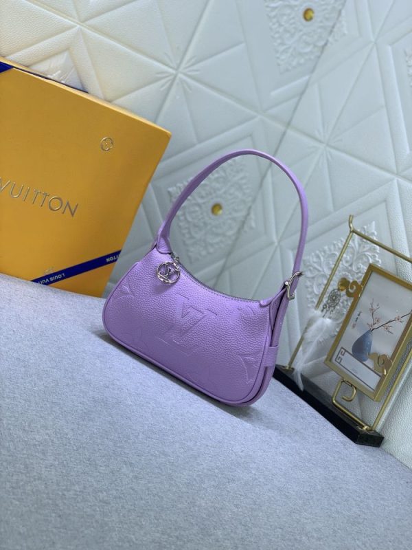 Luxury LV Handbag M82391