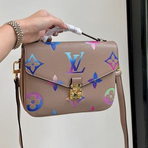 New Arrival LV Handbag L1249.1