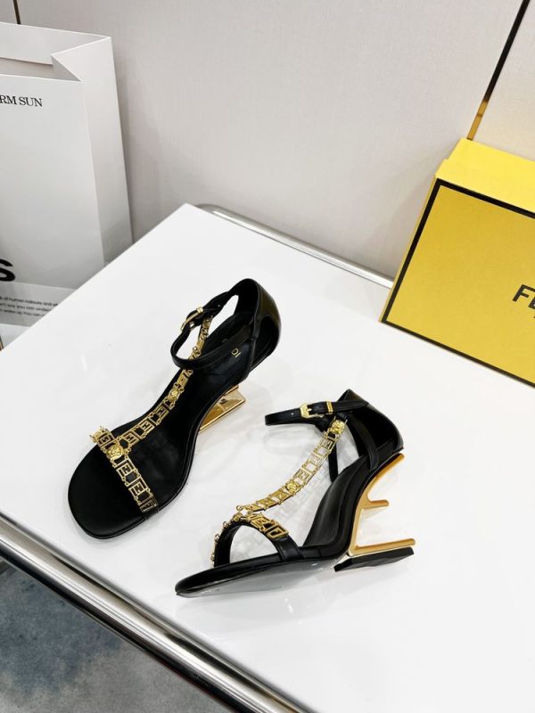 New Arrival Women Fendi F3080