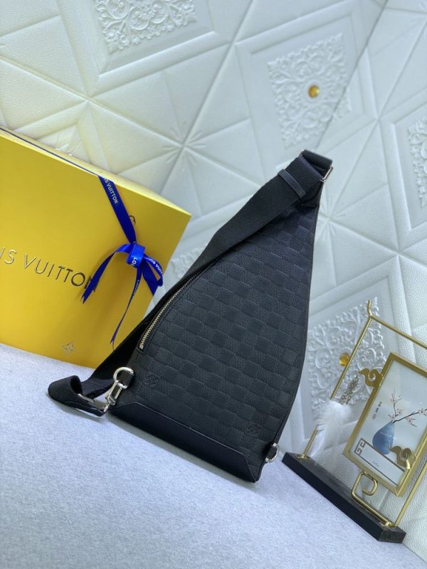 Luxury LV Handbag M30936