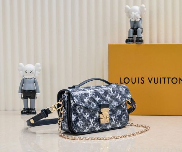 Luxury LV Handbag M22834