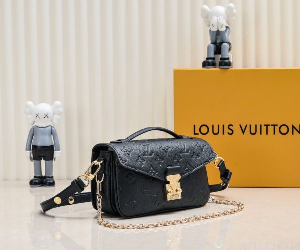 Luxury LV Handbag M22834