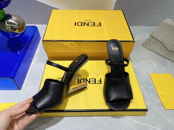 New Arrival Women Fendi F3082