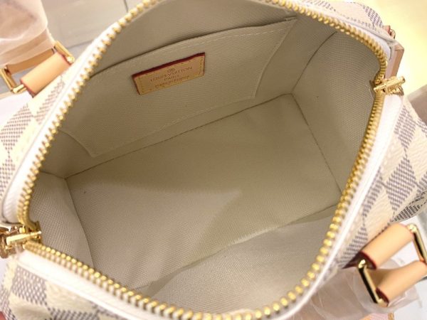 Luxury LV Handbag M46222