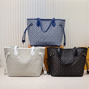 Luxury LV Handbag M57230