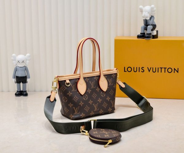 Luxury LV Handbag M46705