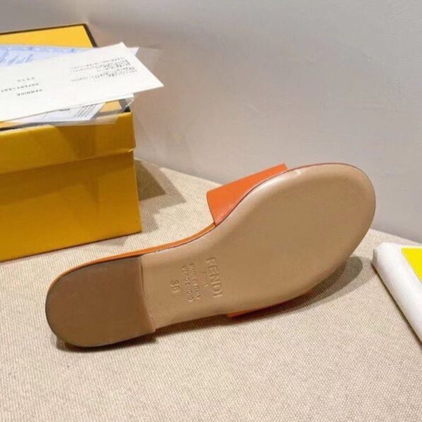 New Arrival Women Fendi Slippers F3001