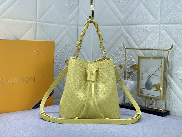 Luxury LV Handbag M22598