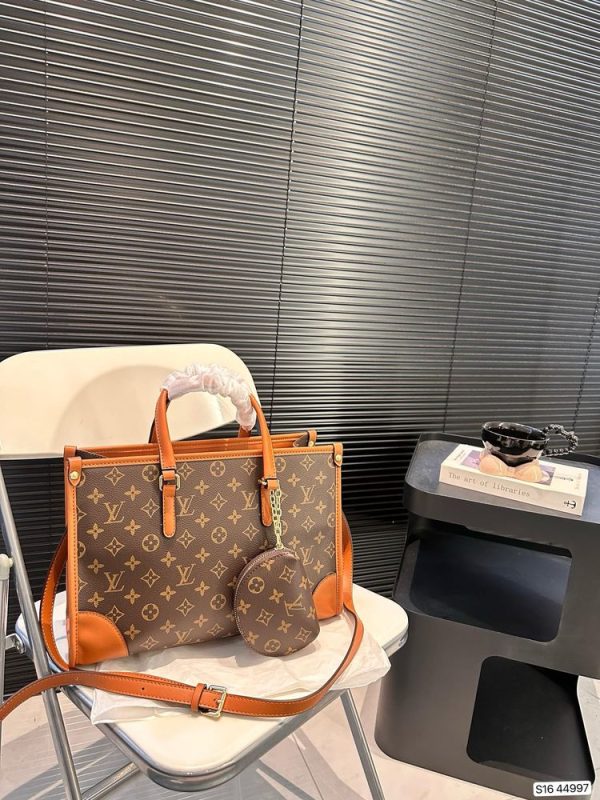 New Arrival LV Handbag L1235