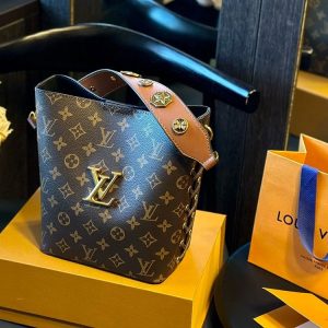 New Arrival LV Handbag L1261