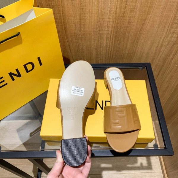 New Arrival Women Fendi Slippers F3002