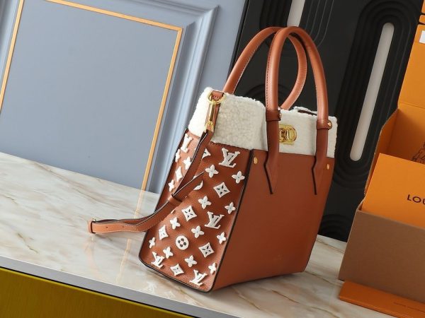 New Arrival L*V Handbag 1540