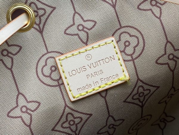 Luxury LV Handbag N40474