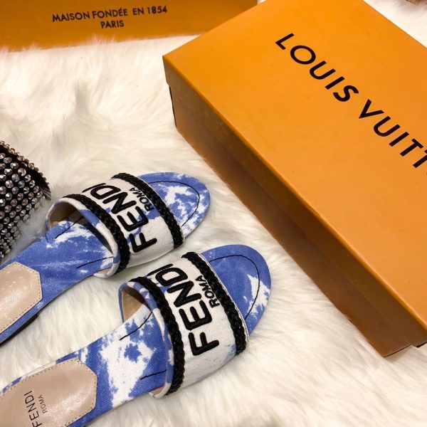 New Arrival Women Fendi Slippers F3003