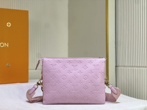 Luxury LV Handbag M57790