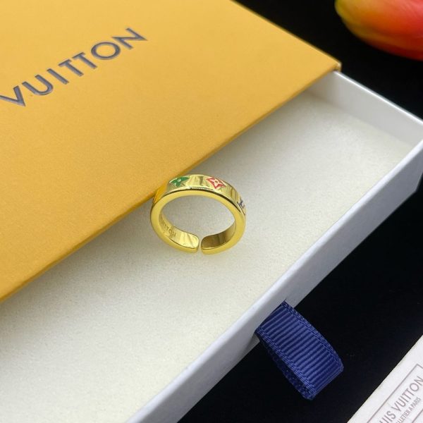 New Arrival LV Ring 1009