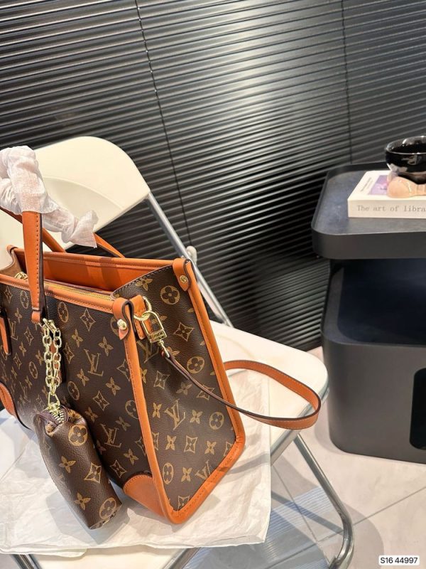 New Arrival LV Handbag L1235