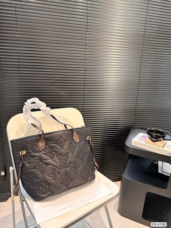 New Arrival LV Handbag L1271