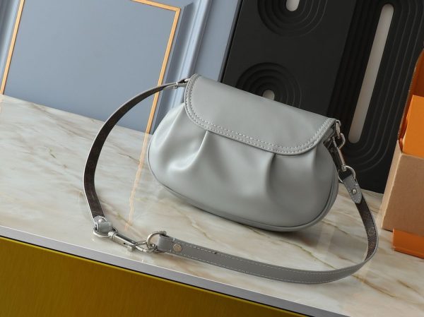 New Arrival L*V Handbag 1536