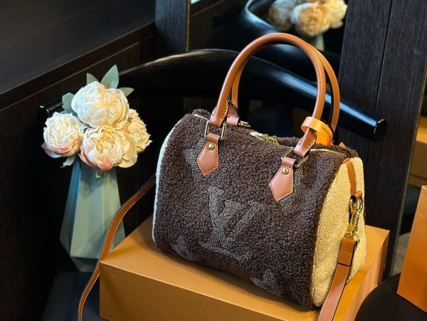 New Arrival LV Handbag L1257