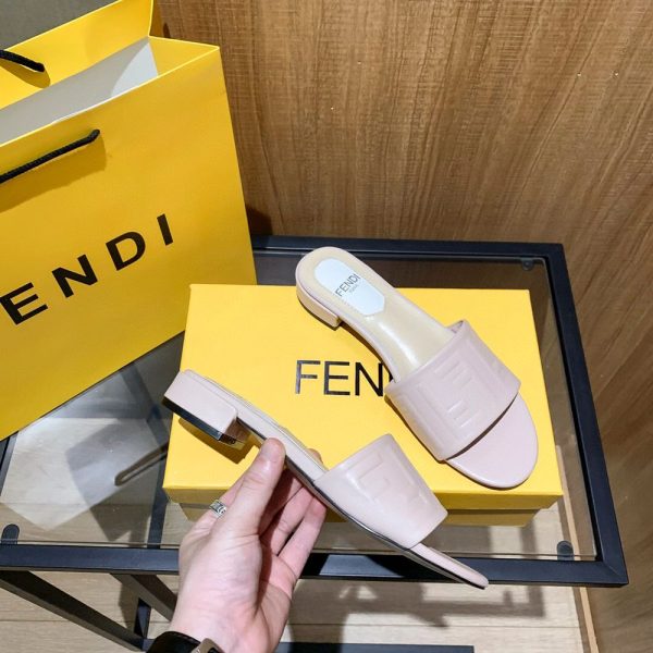 New Arrival Women Fendi Slippers F3002