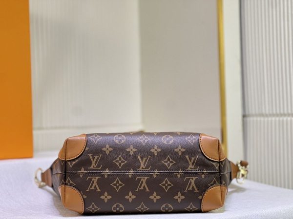 Luxury LV Handbag 66179