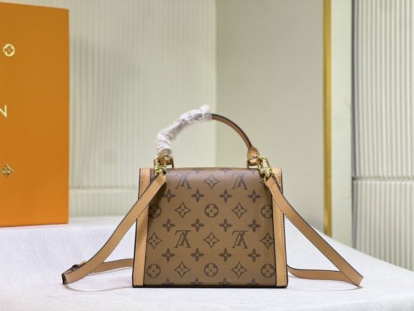 Luxury LV Handbag M43561