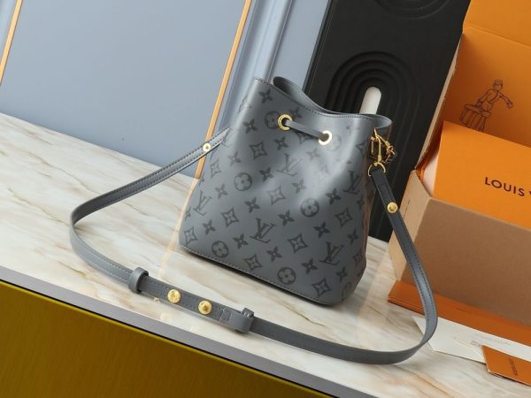 New Arrival L*V Handbag 1501