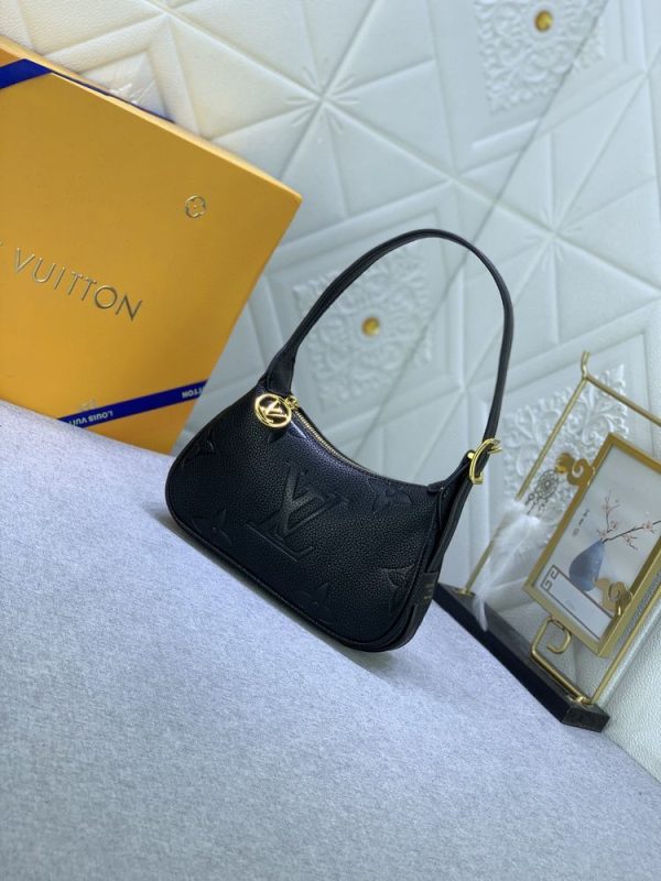 Luxury LV Handbag M82391.1