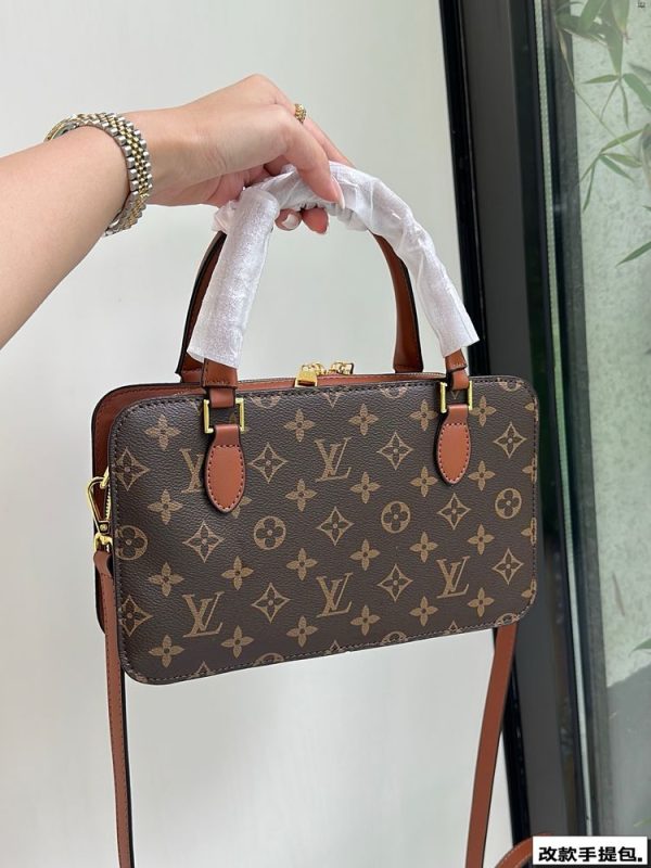 New Arrival LV Handbag L1251