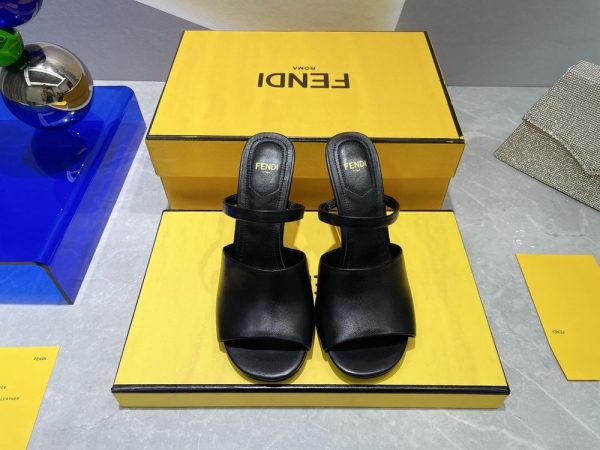 New Arrival Women Fendi F3082