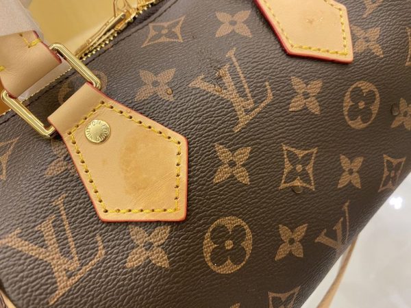 Luxury LV Handbag M46222