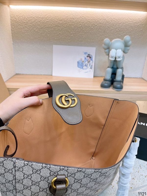 New Arrival GG Handbag G384