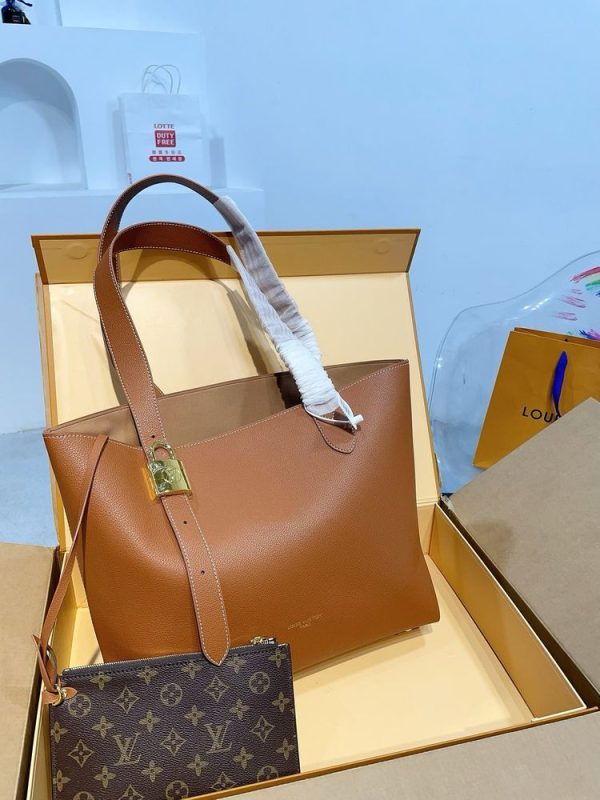 New Arrival LV Handbag L1317