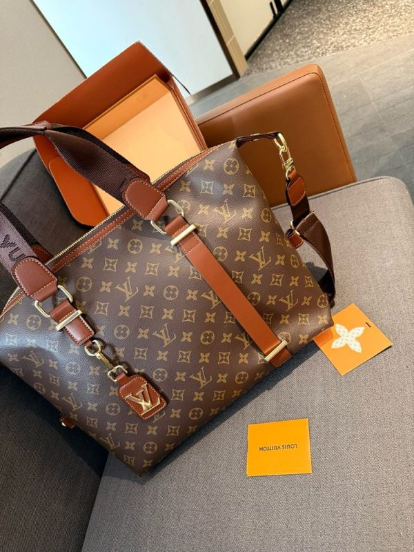 New Arrival LV Handbag L1305