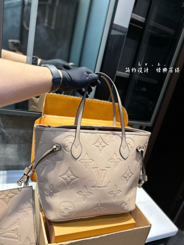 New Arrival LV Handbag L1326