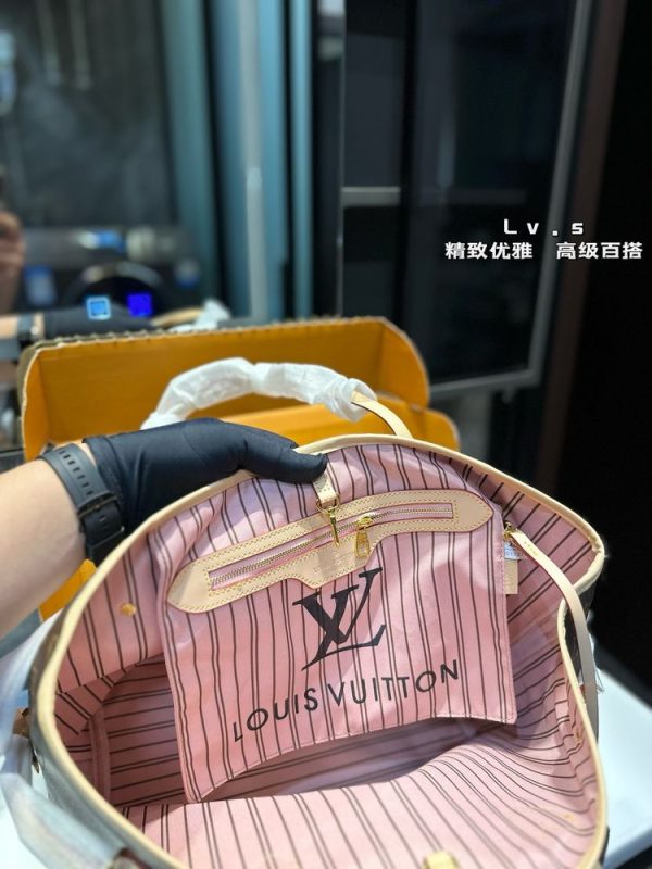 New Arrival LV Handbag L1306