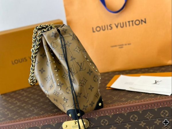 New Arrival LV Handbag L1318