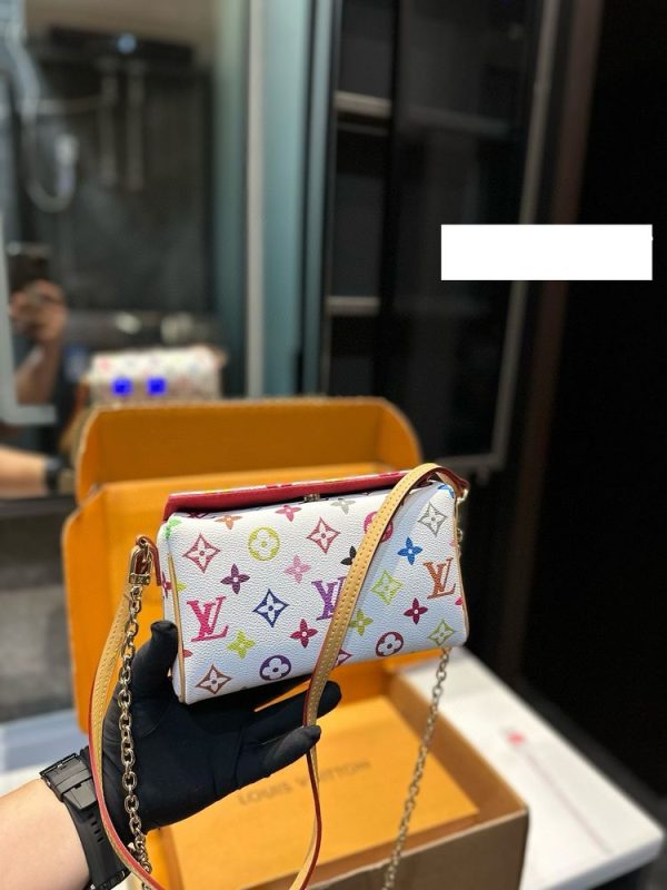 New Arrival LV Handbag L1302